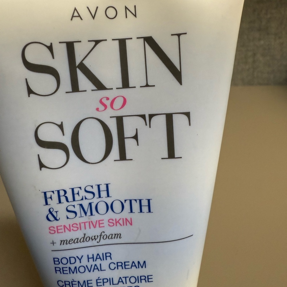 Avon Skin So Soft Fresh & Smooth Hair Removal Cream sensitive skin factory seal - Picture 3 of 13